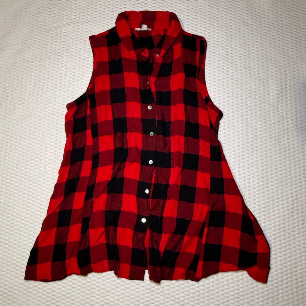 Cupio Red and Black Plaid Sleeveless Shirt Sz L (T1)